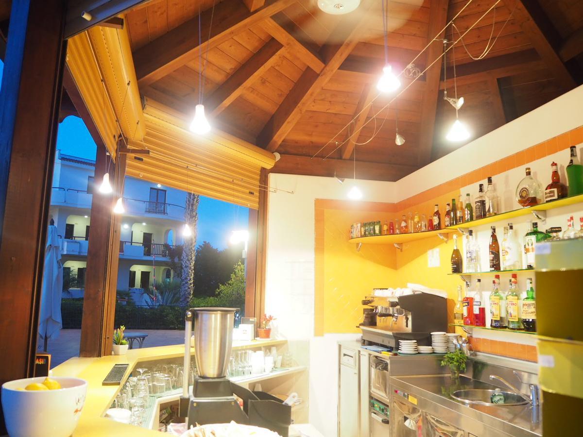 Oasiclub Hotel Вьесте Экстерьер фото