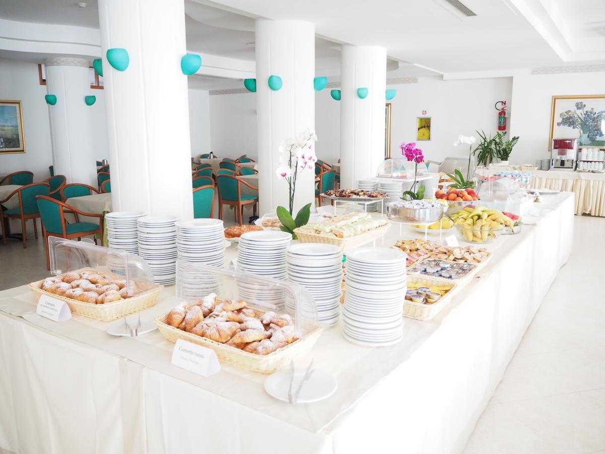 Oasiclub Hotel Вьесте Экстерьер фото