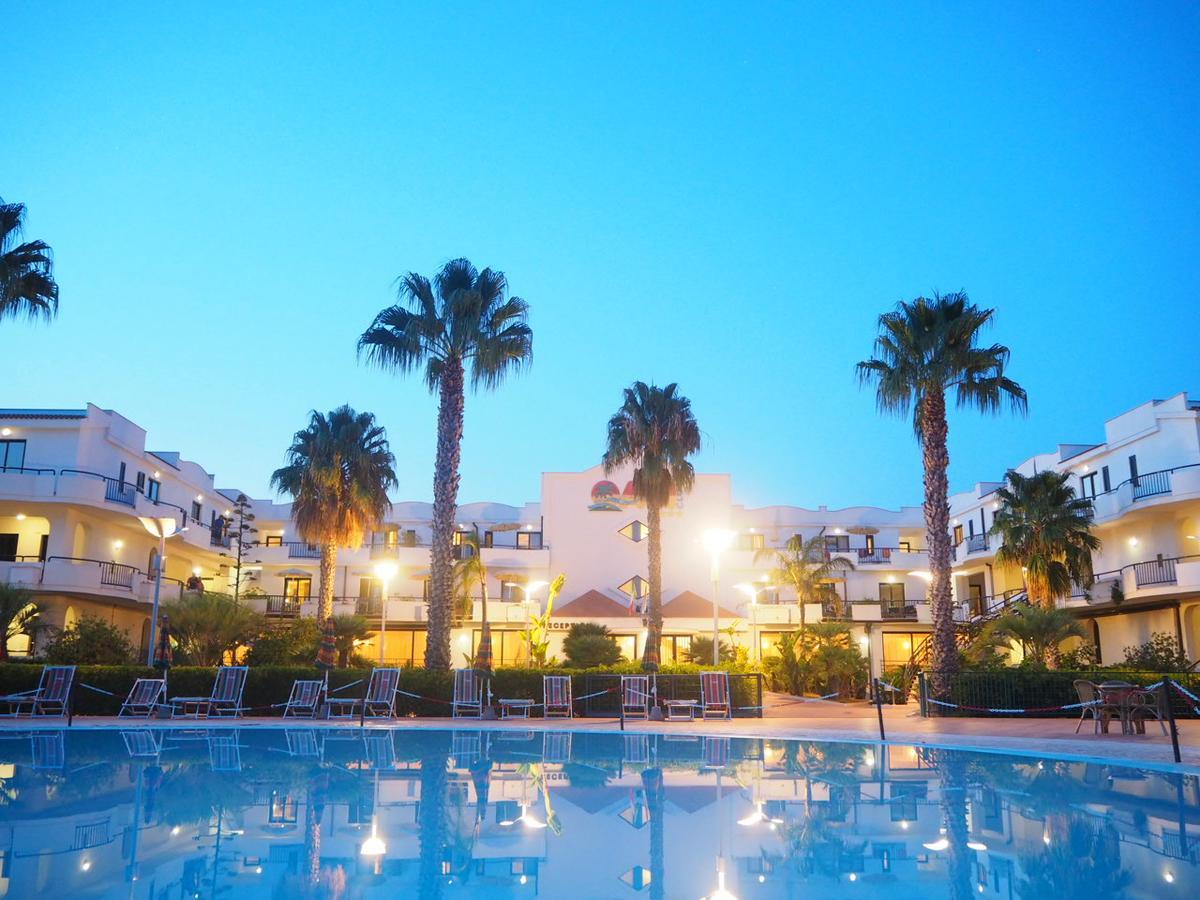 Oasiclub Hotel Вьесте Экстерьер фото
